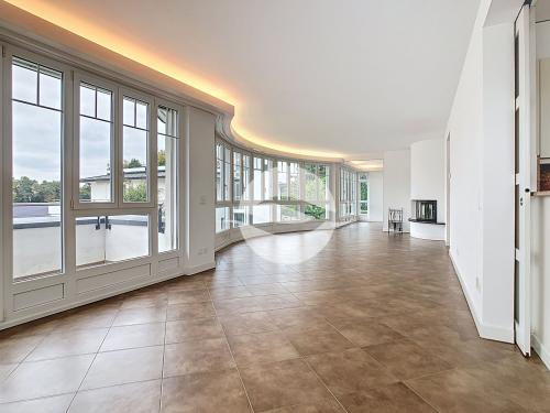 Attique avec terrasse privative sur le toit