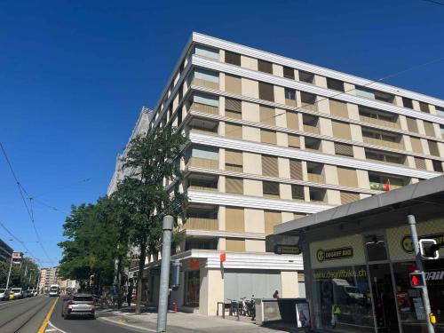 Arcade de 161 m2 - Projet neuf aux Acacias