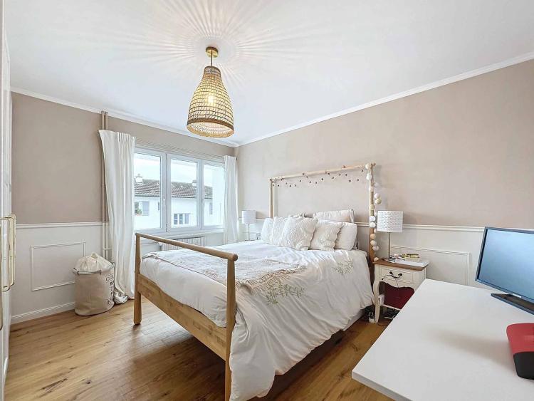 Charmant appartement de 3,5 pièces entièrement rénové 
